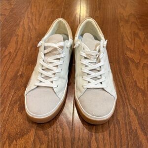 Dolce Vita Zina Sneakers